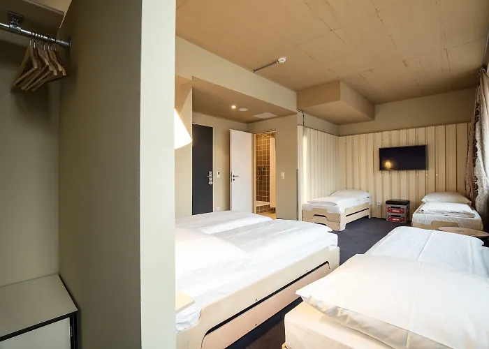 Hotel Superbude St Georg 2*
